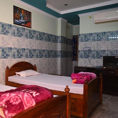 Hotel Rajmahal Bankura Exterior foto